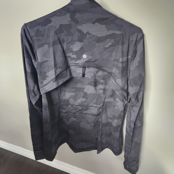 Lululemon Define Jacket Grey Camouflage - Picture 2 of 3